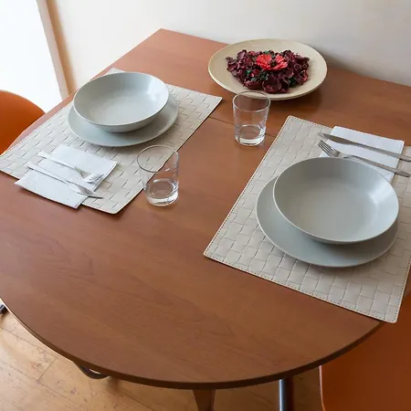 Apartment Meta Italy Da Claudia Milan